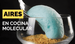 Espuma ligera sobre cóctel hecha con lecitina de soya – Mixo Lab